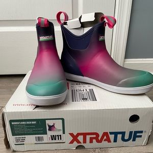 Xtratuf deck boots